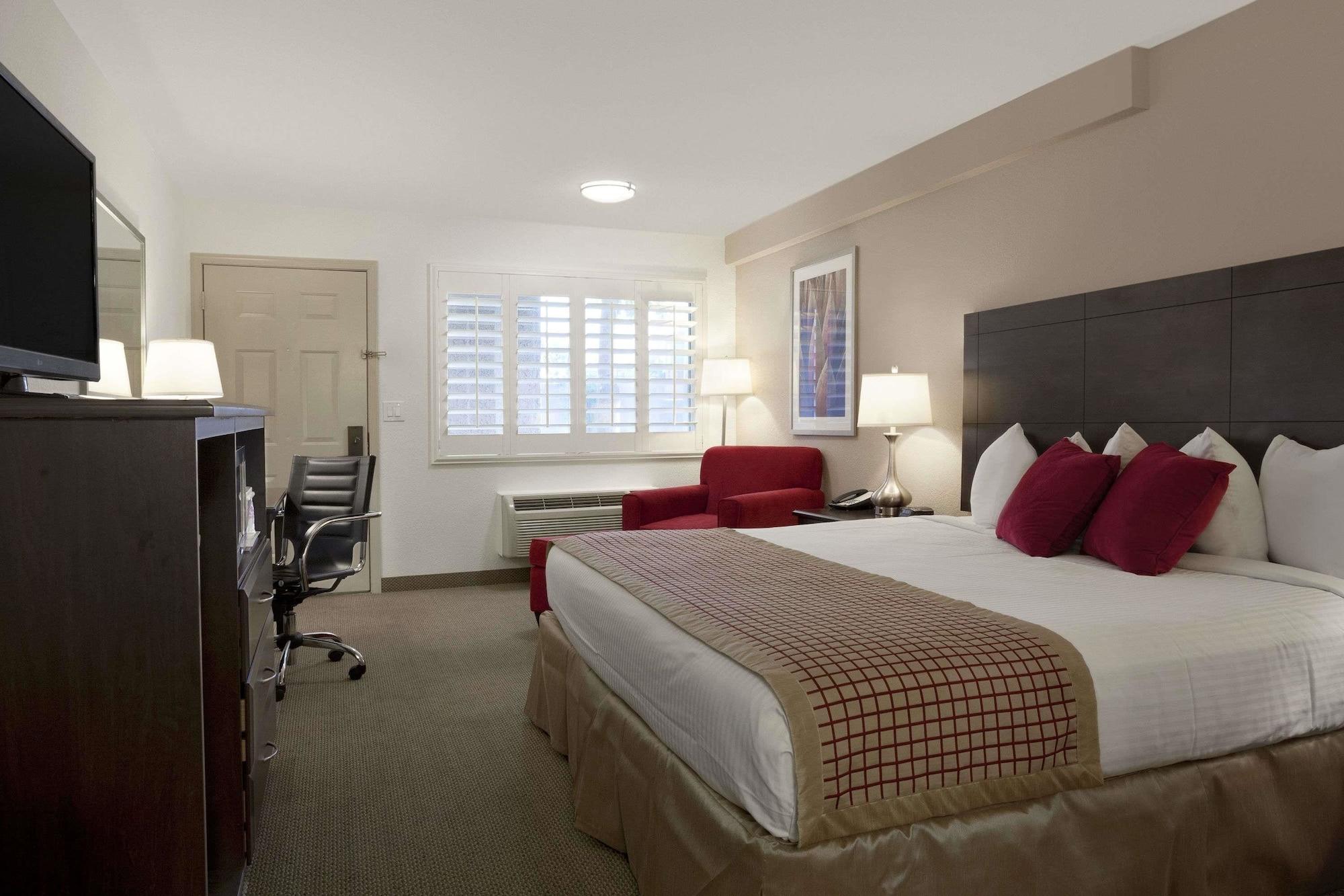 Infinity Inn & Suites Темпе Экстерьер фото