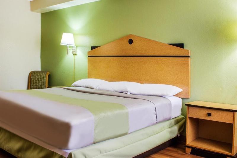 Infinity Inn & Suites Темпе Экстерьер фото