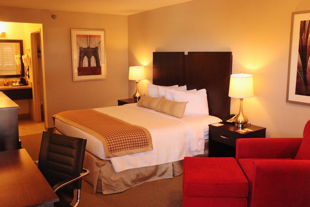 Infinity Inn & Suites Темпе Экстерьер фото